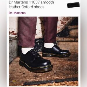 Dr. Martens 11837 black smooth leather oxford shoes. Size 7.  Lightly worn.